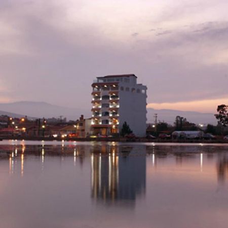 Hotel 9 Manantiales Чигнауапан Екстериор снимка