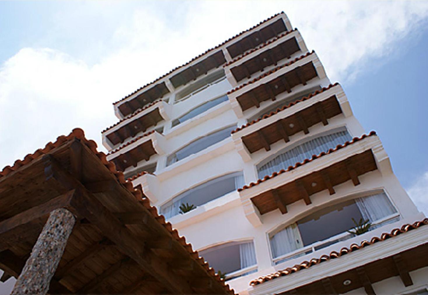 Hotel 9 Manantiales Чигнауапан Екстериор снимка